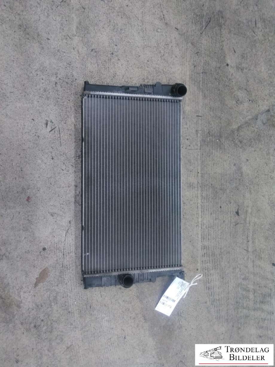Radiator (manuell gir) til BMW 1-Serie, 2011-2015 (Fase 1) (F20/F21) (F20/F21) 