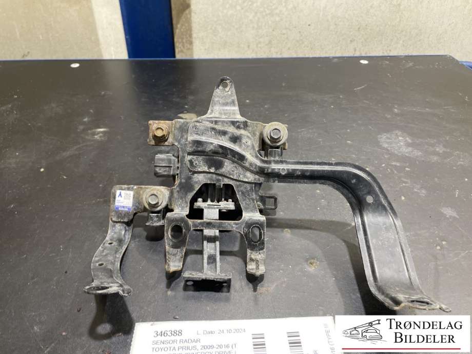 Sensor radar til Toyota Prius 2009-2016 (Type III) (COMBI) (COMBI) (88210-47020|23000-6101|)