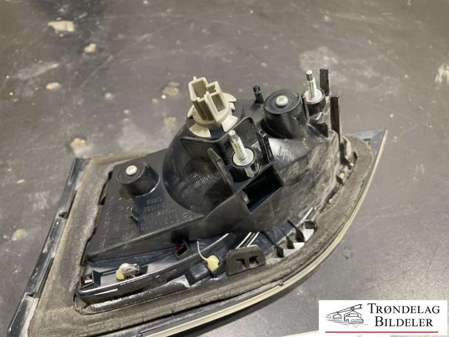 Baklykt venstre indre til Mazda 6 2008-2010 (Type II, Fase 1)  