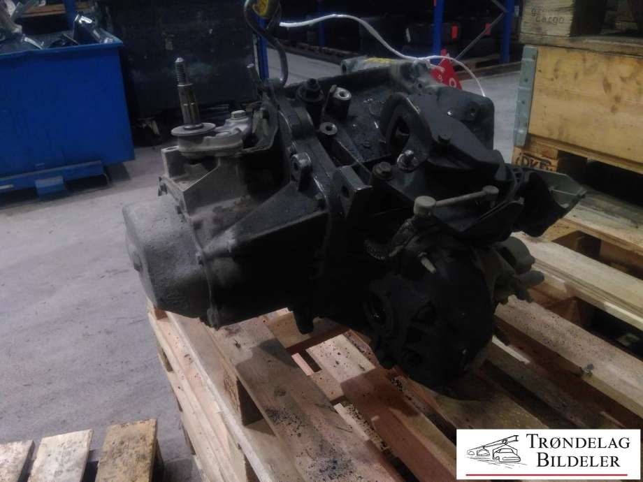 Girkasse manuell til Peugeot Partner 2008-2015 (Type II, Fase 1)  (Z0DP47|5957799A|)