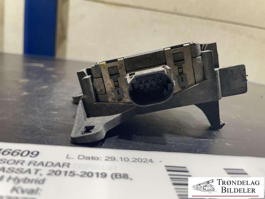 Sensor radar til VW Passat 2015-2019 (Fase 1) (B8) (B8) 