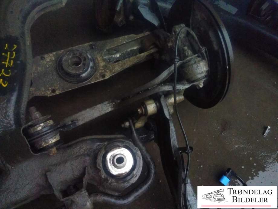 Bakstilling til Mercedes B-Klasse, electric drive 2014-2018 (W242) (W242) 