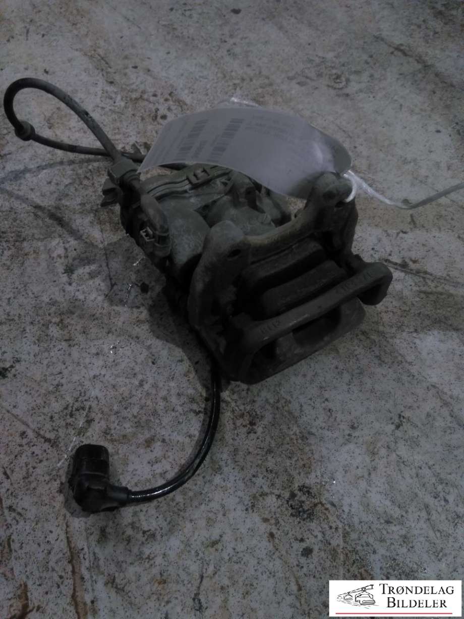 Bremsecaliper høyre bak, elektrisk til Mercedes B-Klasse, electric drive, 2014-2018 (W242) (W242) (A 000 423 24 81)