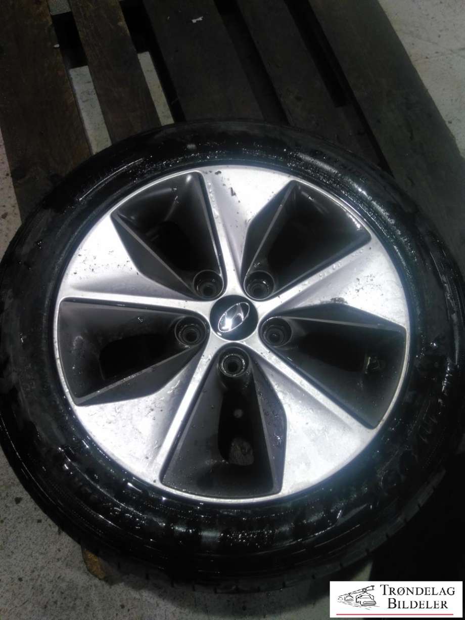 Hjulsett aluminium sommer til Hyundai Ioniq Electric 2016-2019 (Fase 1) (HANKOOK|205/55/R16 5X114.3 6.5JX16 ET50 CB67.1MM|3-4 MM MØNSTERDYBDE.|PROD 03-21)