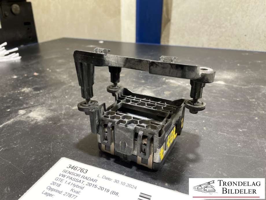 Sensor radar til VW Passat 2015-2019 (Fase 1) (B8) (B8) (3Q0 907 561 D|)