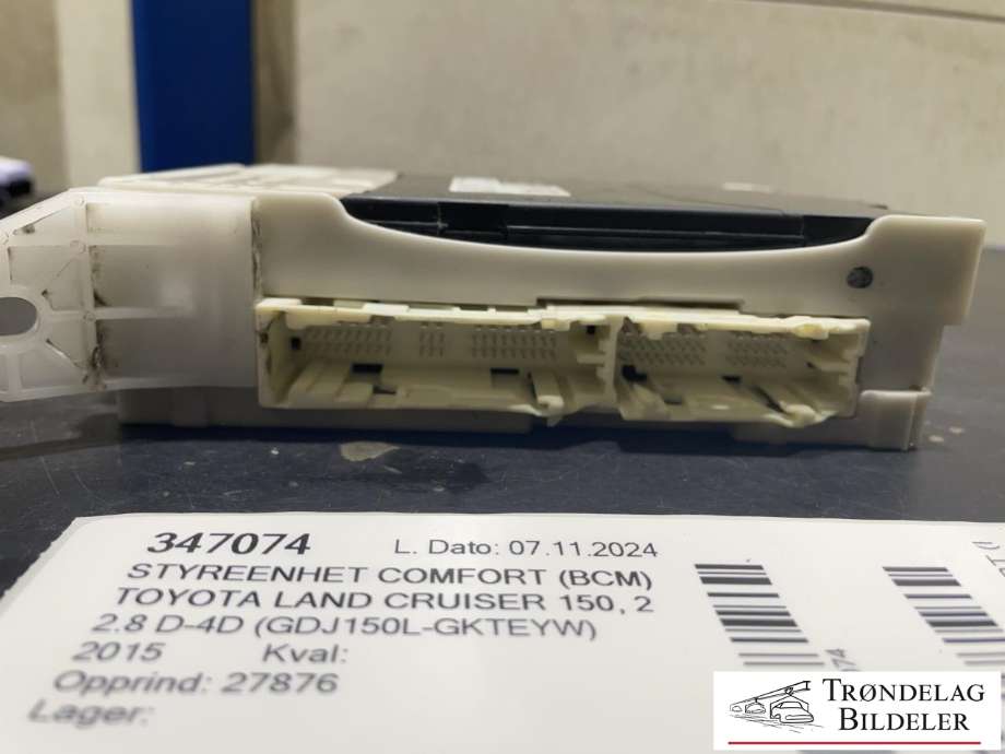 Styreenhet comfort (BCM) til Toyota Land Cruiser 150 2014-->> (Fase 2)  (89221-60380|82730-60180|)