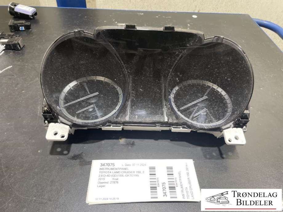 Instrumentpanel til Toyota Land Cruiser 150 2014-->> (Fase 2) (83800-6BA10-H|838006BA10|)