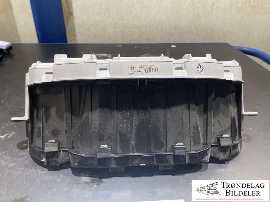 Instrumentpanel til Toyota Land Cruiser 150 2014-->> (Fase 2) (83800-6BA10-H|838006BA10|)