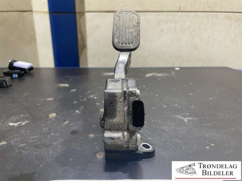 Pedal gass til Toyota Land Cruiser 150 2014-->> (Fase 2) (78110-60110|)