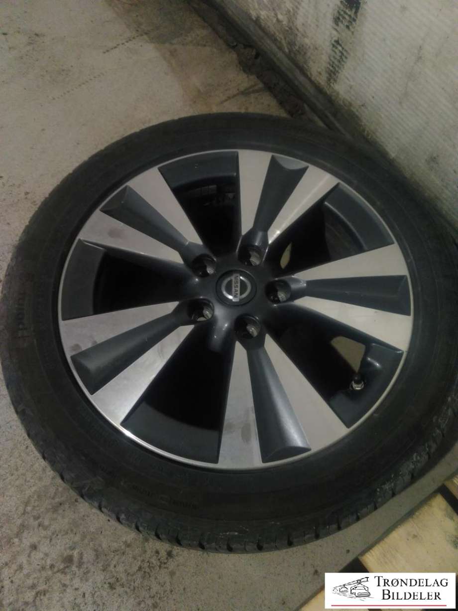 Hjulsett aluminium sommer til Nissan Leaf 2011-2017 (Type I)  (POINT S|215/50/R17 5X114.3 6.5X17 ET45 CB66.1MM|4-5 MM MØNSTERDYBDE|PROD 10-19)