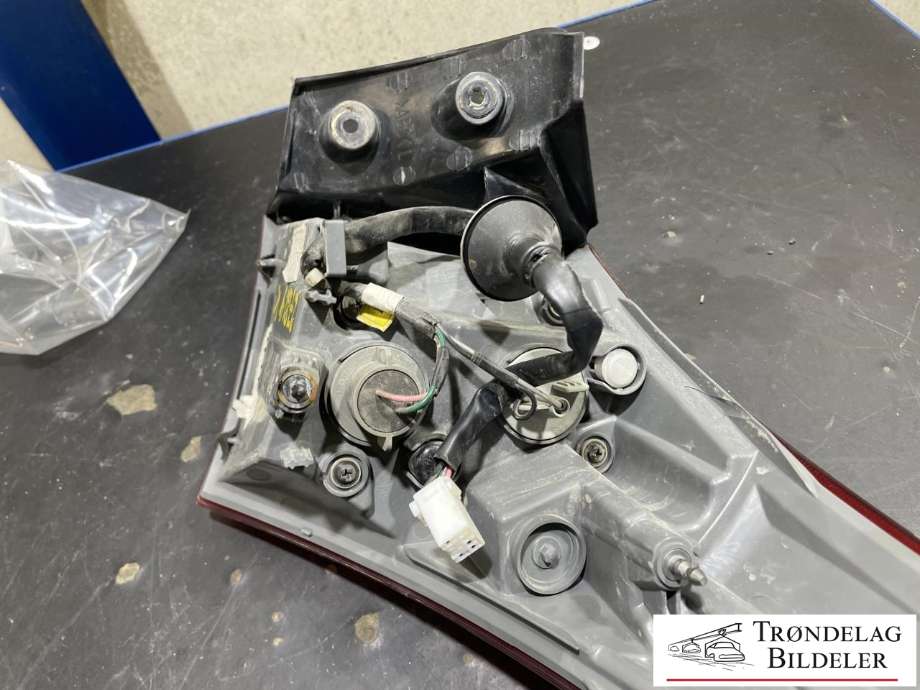 Baklykt venstre ytre til Hyundai i30 2012-2017 (Type II)  (92401A5020|)