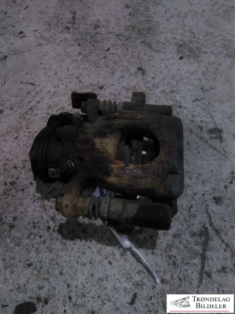 Bremsecaliper høyre bak, elektrisk til Nissan Qashqai 2014-2021 (Type II)  (440014EA0A|)