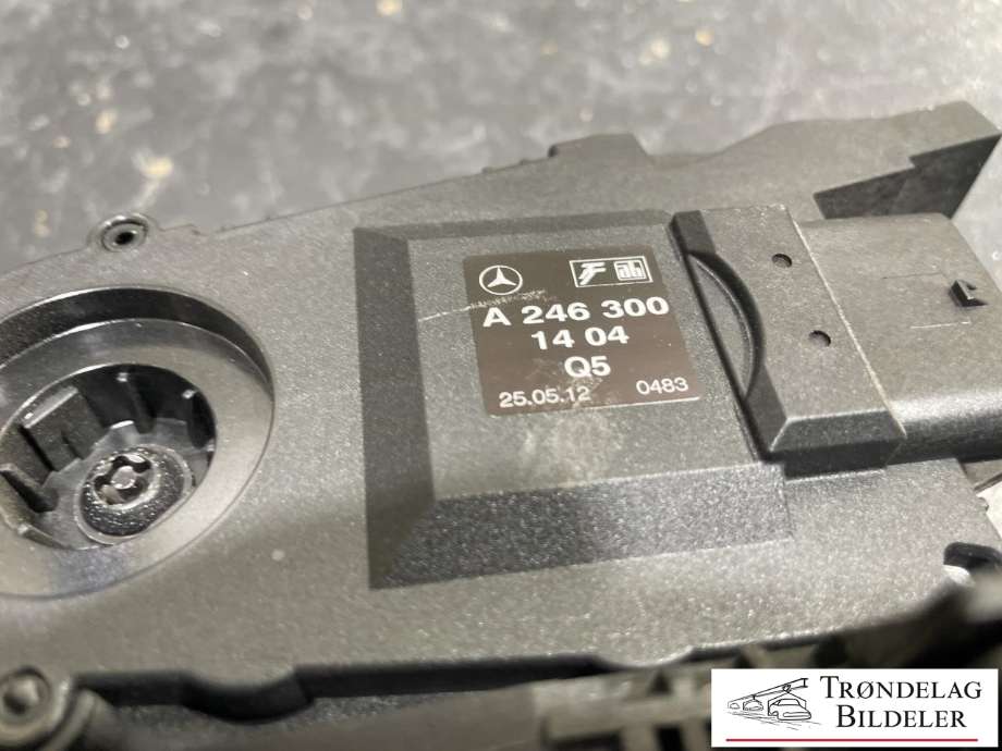 Pedal gass til Mercedes A-Klasse 2012-2018 (W176) (W176) (A 246 300 14 04|)