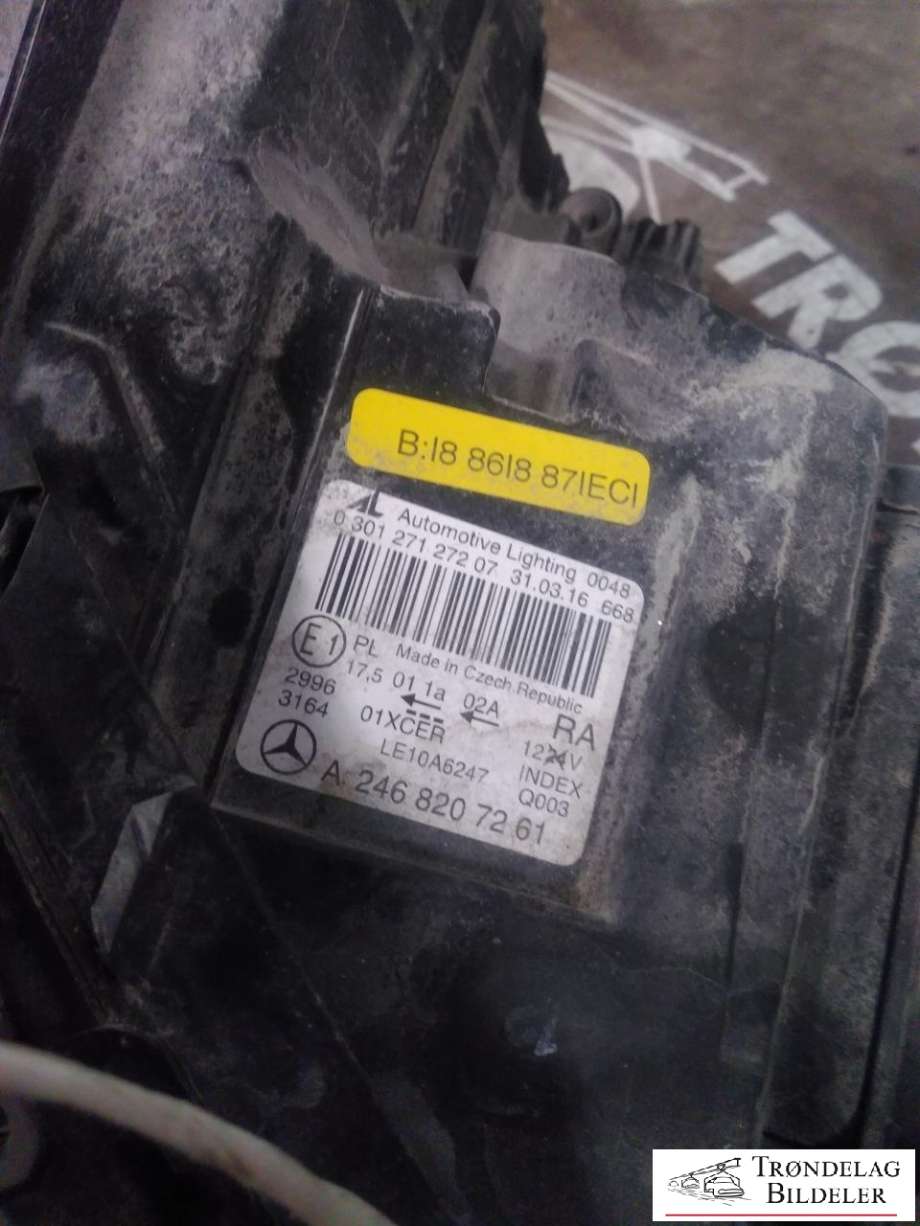 Frontlykt høyre xenon til Mercedes B-Klasse, electric drive 2014-2018 (W242) (W242) (A2468200239|)
