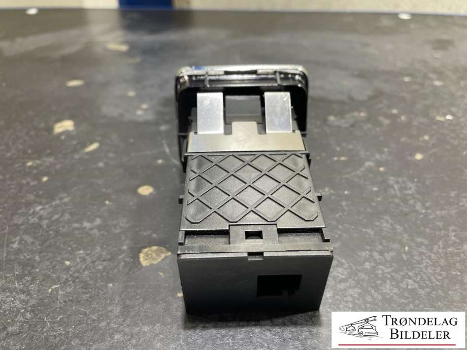 Bryter elektrisk håndbrekk/parkbrems til Mercedes S-Klasse 2005-2013 (W221) (W221) (221 540 1445|)