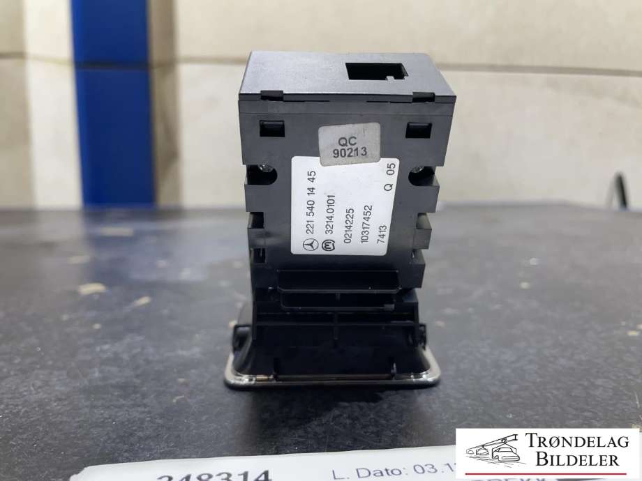 Bryter elektrisk håndbrekk/parkbrems til Mercedes S-Klasse 2005-2013 (W221) (W221) (221 540 1445|)