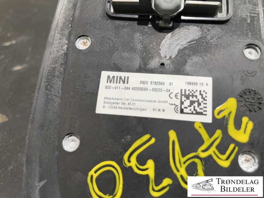Antenne navigasjon til Mini Countryman 2017-2023 (F60) (F60) (6520 8782599 01|)