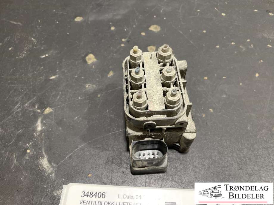 Ventilblokk luftfjæring til Mercedes S-Klasse 2005-2013 (W221) (W221) (A 251 320 00 58|)