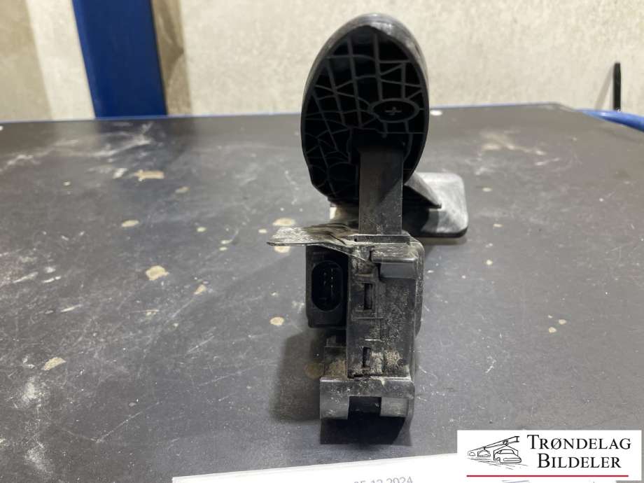 Pedal gass til Mini Countryman 2017-2023 (F60) (F60) (35 40 6 889 813|35 40 5 A47 466|)