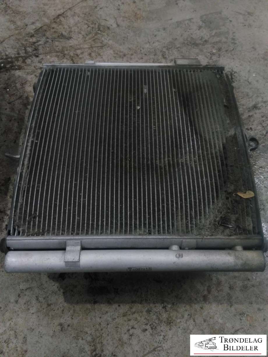 Aircondition radiator til Tesla Model S 2013-2016 (Fase 1)  (6007613-00-A|6008358-00-D|HØYRE)