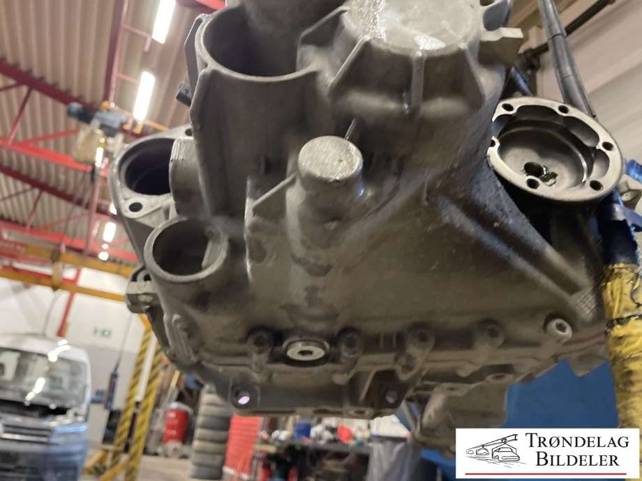 Girkasse 4WD komplett til VW Caddy 2015-2020 (Type III, Fase 3)  (TVU|)