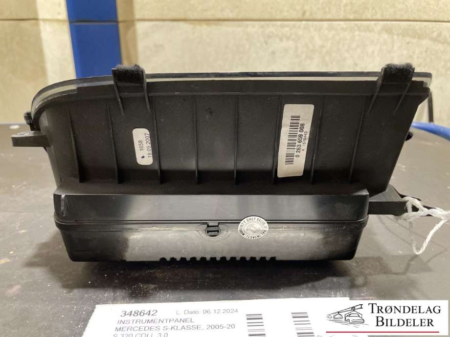 Instrumentpanel til Mercedes S-Klasse 2005-2013 (W221) (W221) (1 036 904 816|)