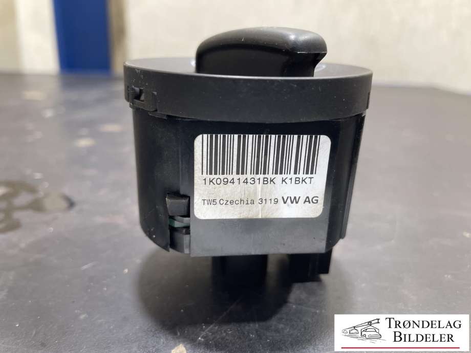 Bryter lys til VW Caddy 2015-2020 (Type III, Fase 3)  (1K0 941 431 BK|)