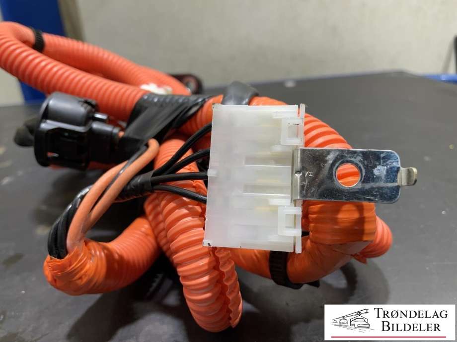 Batterilader inntak/luke til Mitsubishi Outlander 2015-->> (Type III, Fase 2)  