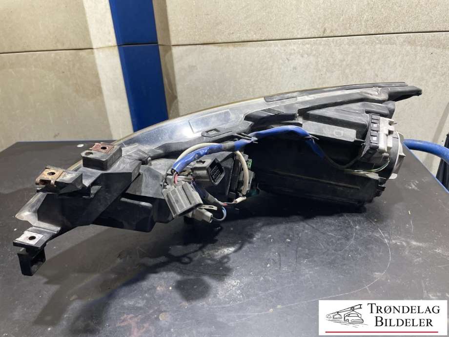 Frontlykt høyre xenon til Mazda 6 2010-2013 (Type II, Fase 2) (GS7T51031M|)
