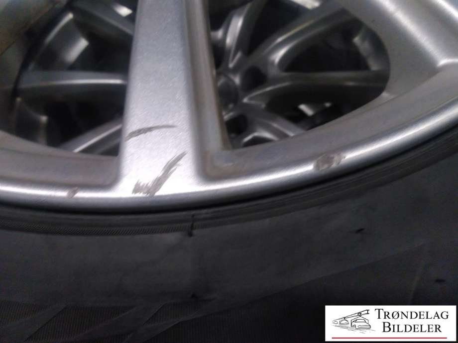 Hjulsett aluminium vinter til Tesla Model S 2016-2021 (Fase 2) (BRIDGESTONE|245/45R19 5X120 8JX19 ET40 CB 64.1MM|4MM MØNSTERDYBDE|PROD: 31-23)