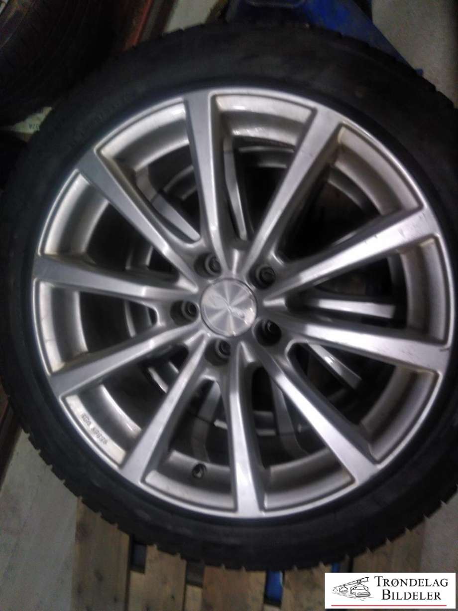 Hjulsett aluminium vinter til Tesla Model S 2016-2021 (Fase 2) (BRIDGESTONE|245/45R19 5X120 8JX19 ET40 CB 64.1MM|4MM MØNSTERDYBDE|PROD: 31-23)