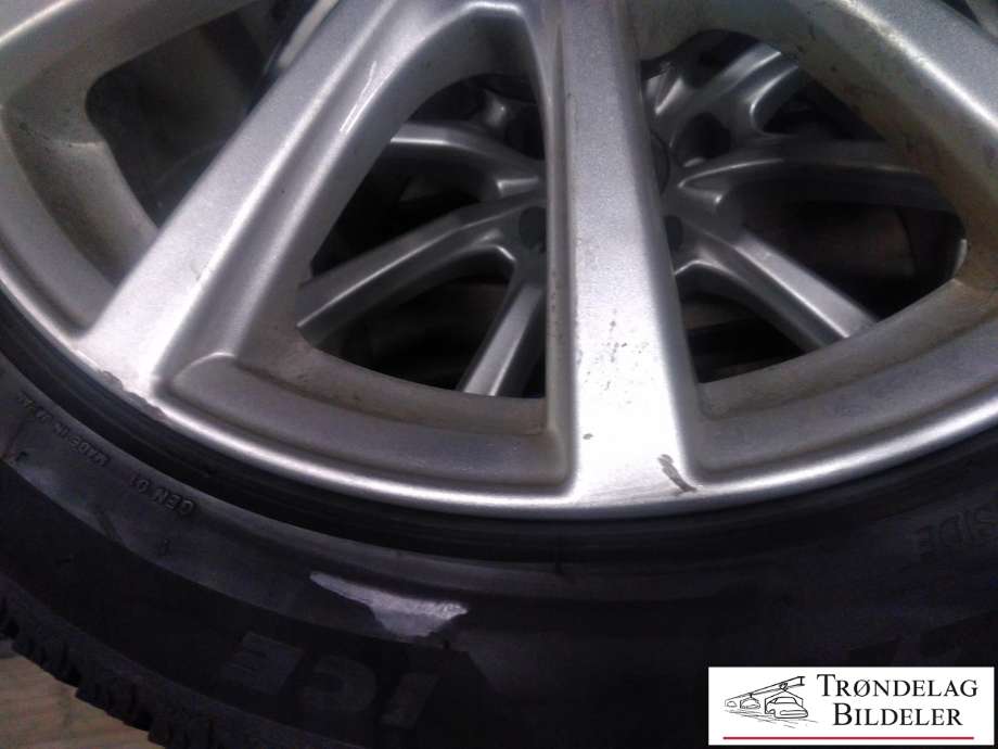 Hjulsett aluminium vinter til Tesla Model S 2016-2021 (Fase 2) (BRIDGESTONE|245/45R19 5X120 8JX19 ET40 CB 64.1MM|4MM MØNSTERDYBDE|PROD: 31-23)