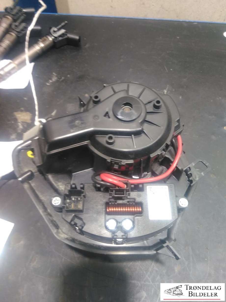 Varmeapparat motor til VW Transporter / Caravelle 2019-->> (T6.1) (T6.1) (H201399042001|7L1 819 021|7LA 819 015)