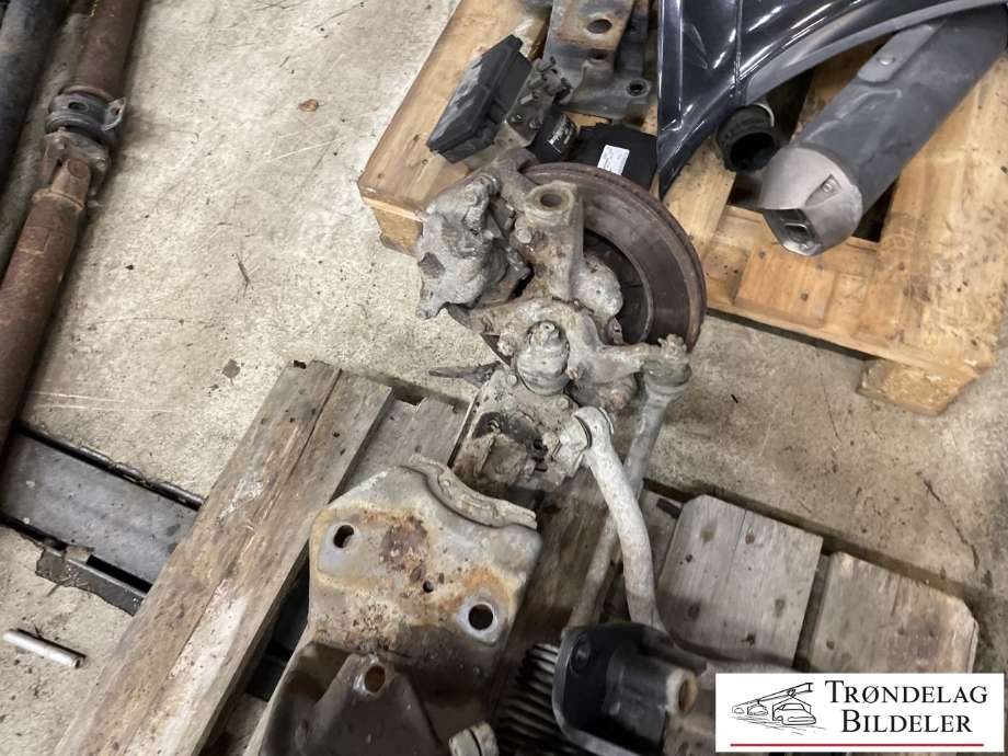 Forstilling til Toyota Hiace 2001-2006 (Fase 2)  (51201-26100|)