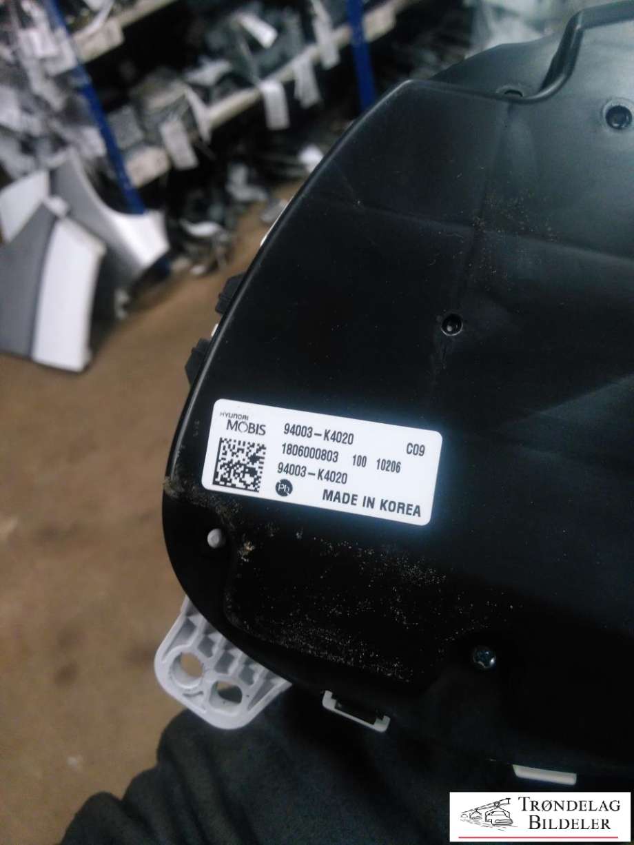 Instrumentpanel til Hyundai Kona 2017-2021 (Type I, Fase 1)  (94023J9290|94003-K4020|)