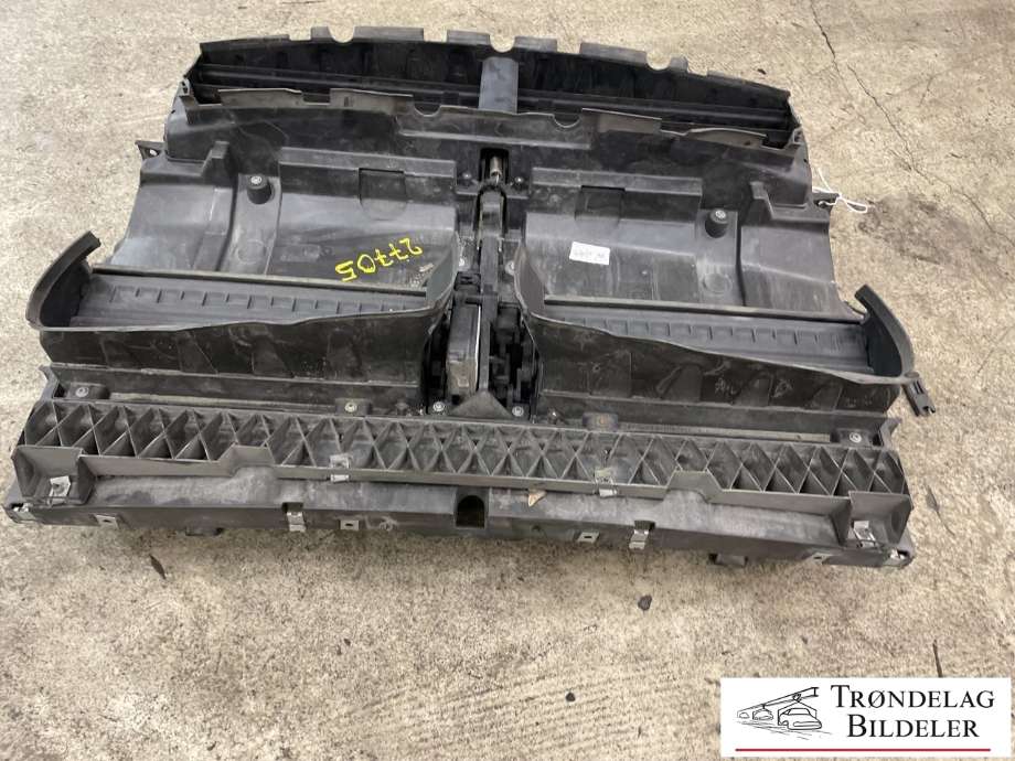 Frontplate til BMW 2-Serie, Active/Gran Tourer 2014-->> (F45/F46) (F45/F46) 