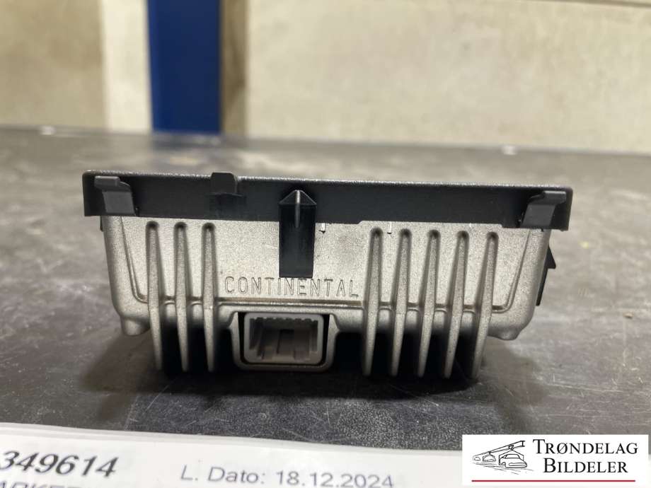 Parkeringskamera foran til Toyota Yaris 2014-2020 (Type III, Fase 2)  (88181-0D010|)