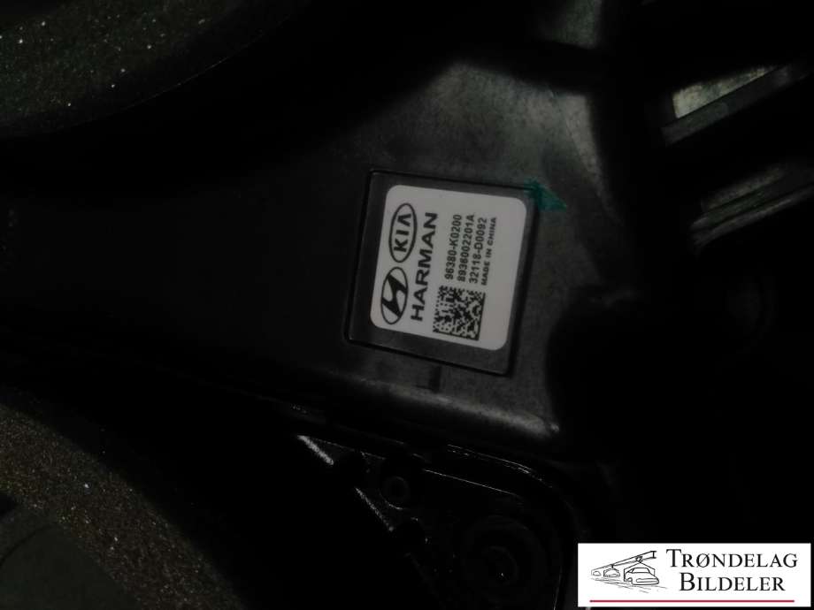 Bilstereo sub-woofer til Kia e-Soul 2019-->> (Type III)  