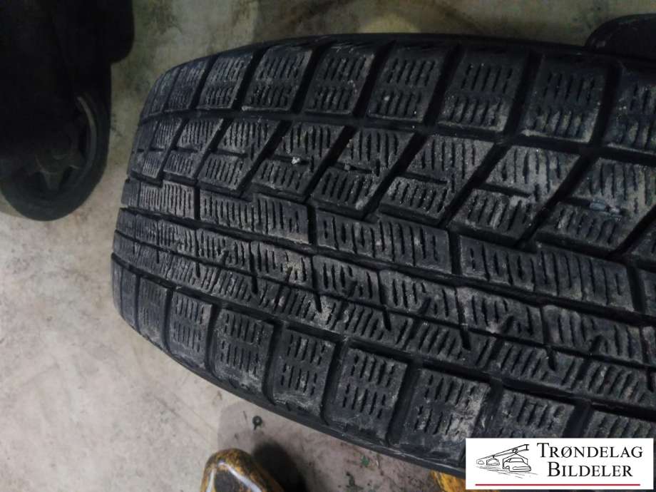 Hjulsett aluminium vinter til Kia e-Soul 2019-->> (Type III)  (YOKOHAMA|205/60R16 5X114.3 6.5JX16 ET44 CB67.1MM|8-9 MM MØNSTERDYBDE|PROD 13-19)