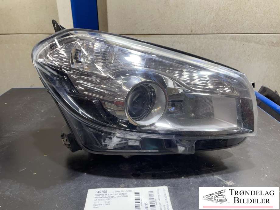 Frontlykt høyre xenon til Nissan Qashqai, 2010-2014 (Type I, Fase 2) (NISSAN|1EL 010 335-32)