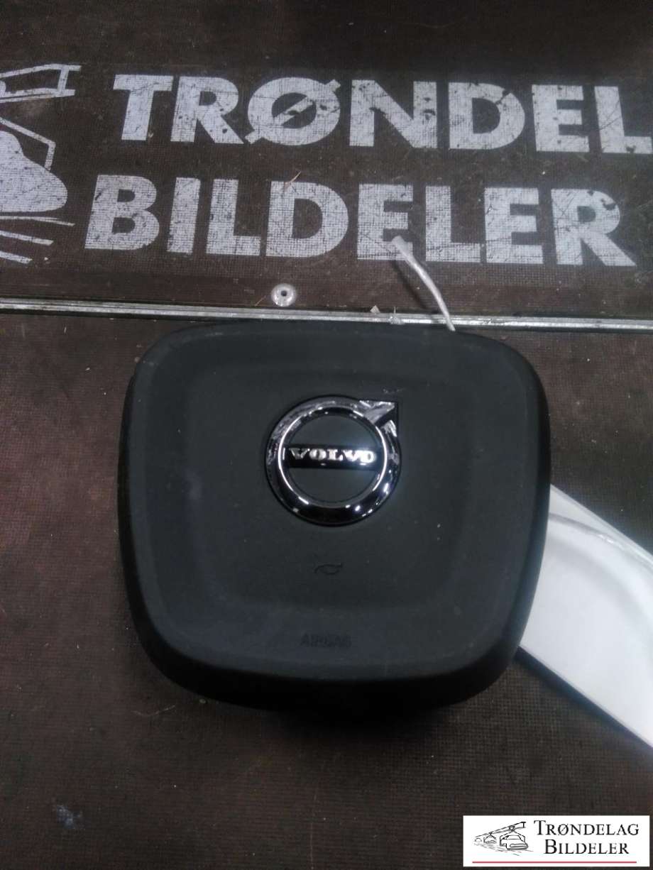 Airbag rattpute til Volvo XC40, 2018-2024  (32408464)