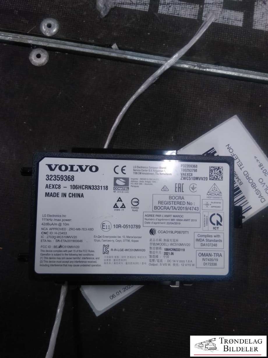 Dashbord telefon til Volvo XC40, 2018-2024  (31454548)