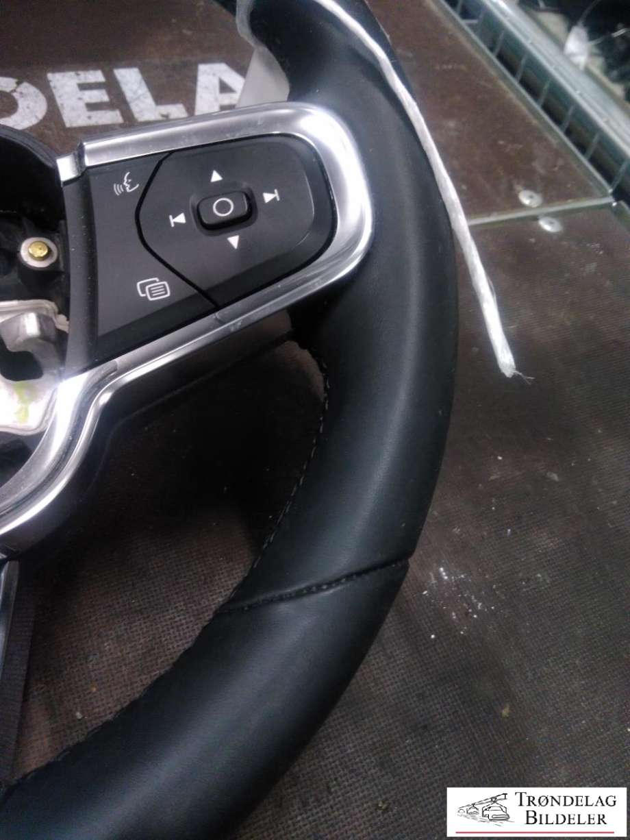 Ratt til Volvo XC40 2018-2024  (31690983|Variant code: RT02 and RU09|)