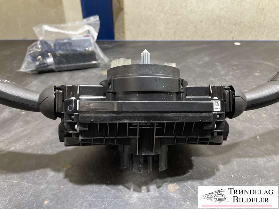 Bryter combi til Volvo XC40 2018-2024  (32275369|)