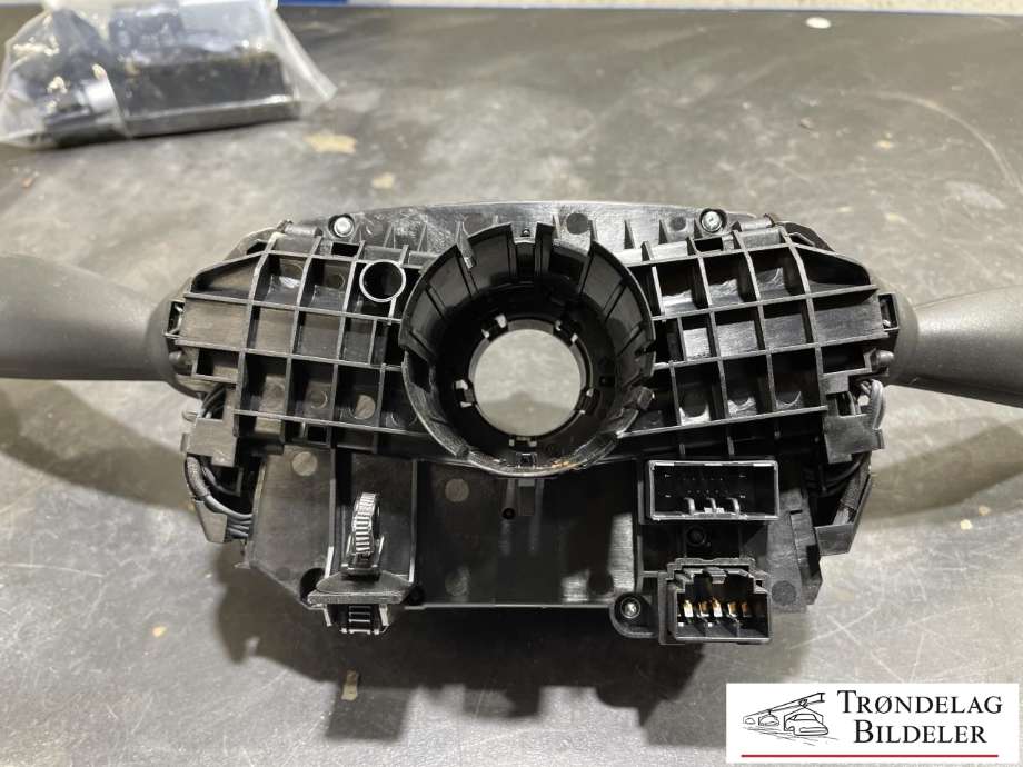 Bryter combi til Volvo XC40 2018-2024  (32275369|)