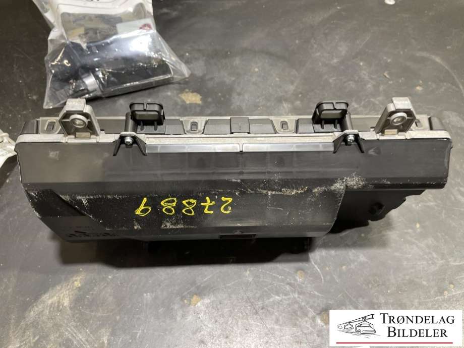 Instrumentpanel til Volvo XC40 2018-2024 (P32287392|)
