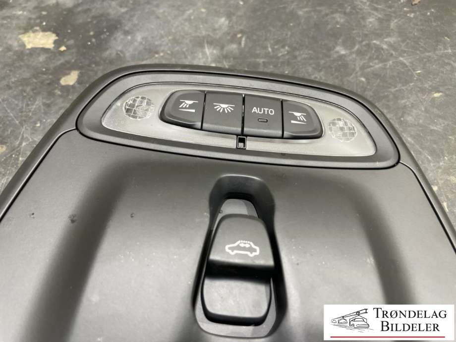 Taklyspanel til Volvo XC40 2018-2024  (31457852|31419483|)