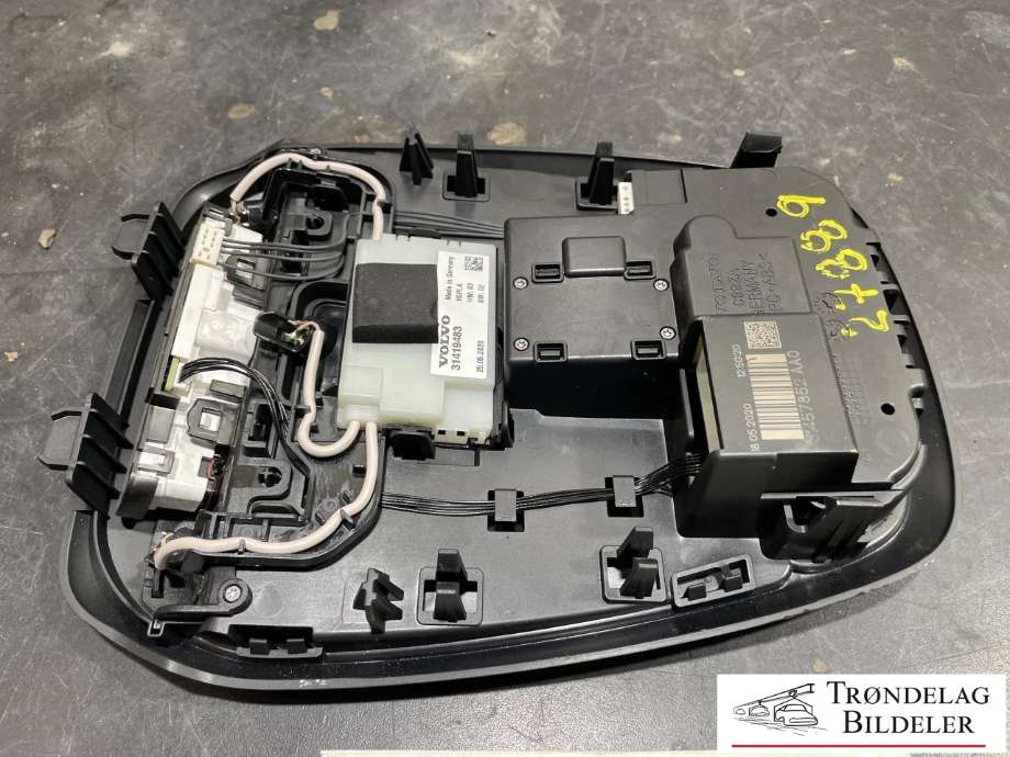 Taklyspanel til Volvo XC40 2018-2024  (31457852|31419483|)