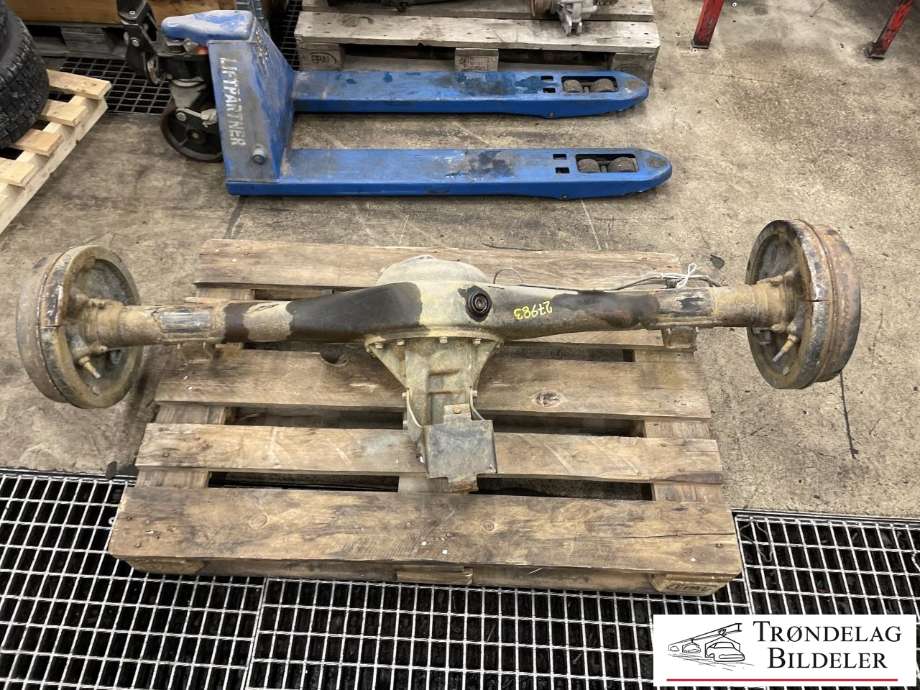 Bakaksel til Mitsubishi L200, 2015-2019 (Type V, Fase 1)  