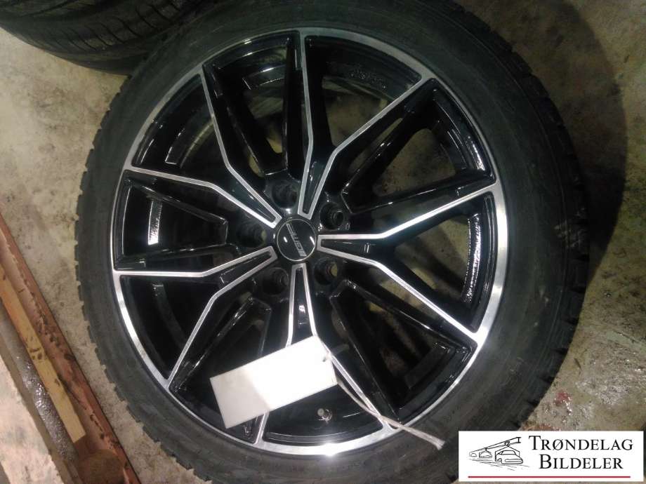 Hjulsett aluminium vinter til MG Marvel R 2021-->>  (NOKIAN|235/45/R19 5X120 8.5JX19 ET50 CB67.1MM|8-9 MM MØNSTERDYBDE|PROD 44-21)